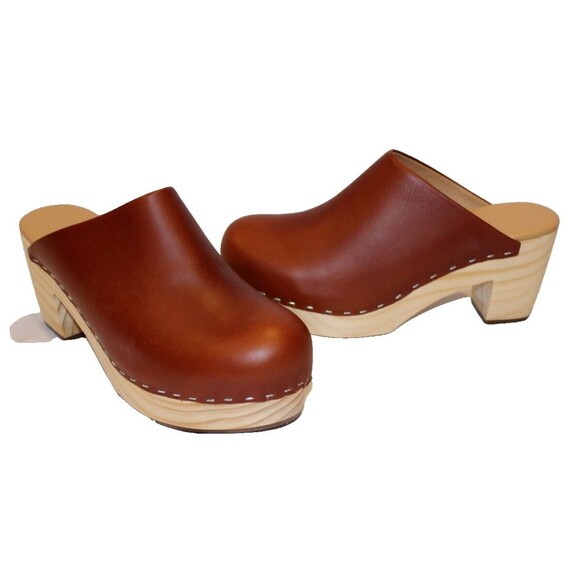 Nisolo Leather Closed Toe Slip On Wooden All Day Mule Heeled Clog BRANDY‎ - Picture 4 of 7